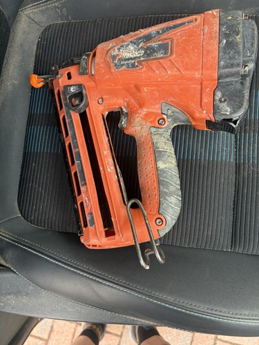 Paslode im65a f16 - paslode, angled